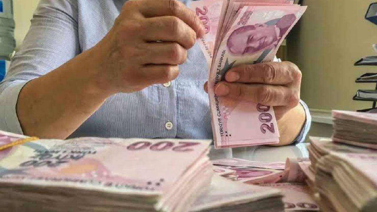 Bağ-Kur'luya 5 yıl erken emeklilik yolu açıldı: SGK girişi 1999 öncesi ve sonrası olanlara müjde! 4